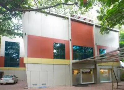 amber international hotel