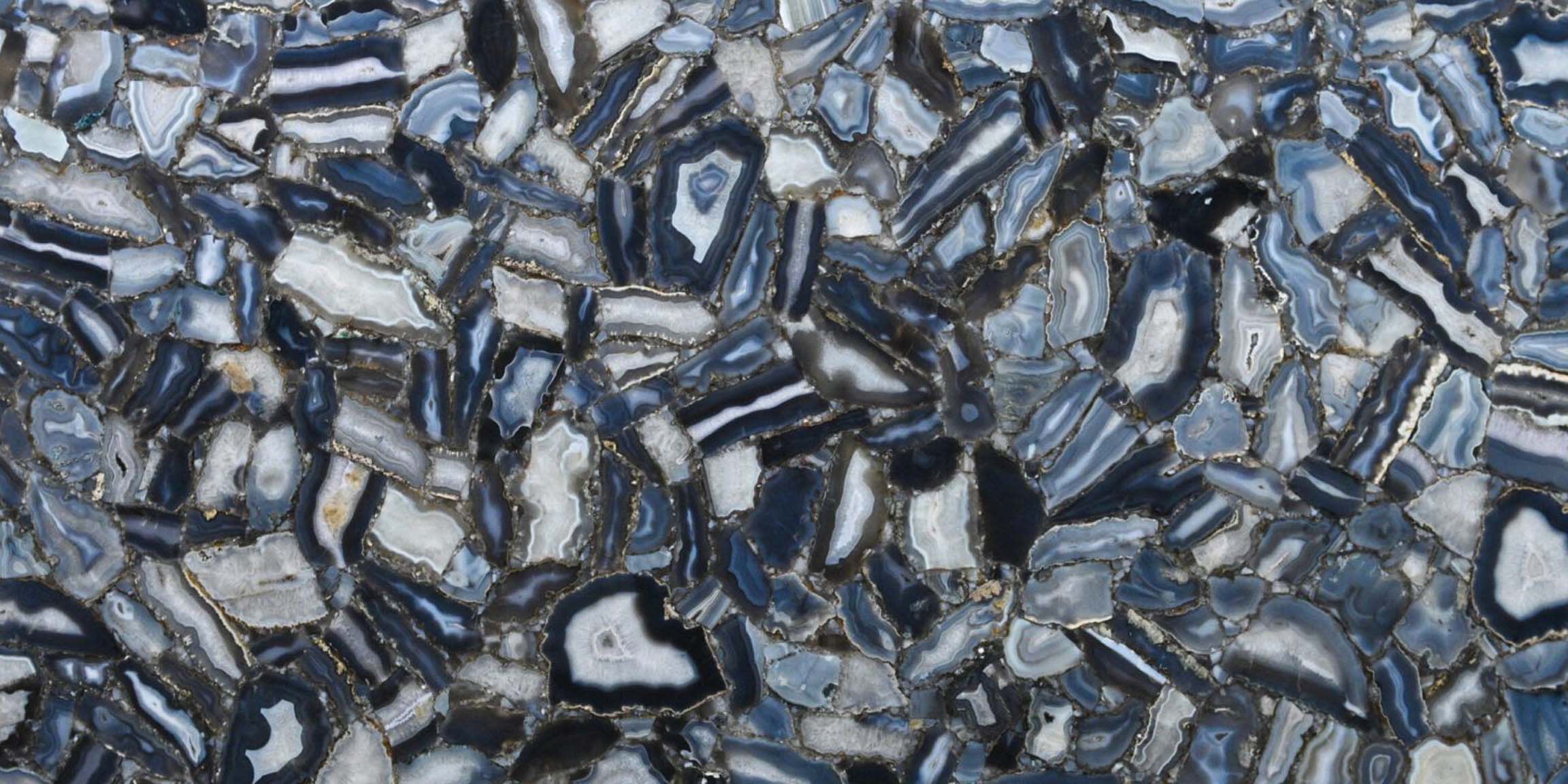 Countertop material with name Grey Agate of type Quartz.