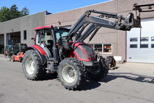 Valmet Valtra N104