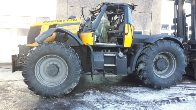 JCB Fastrac 3230