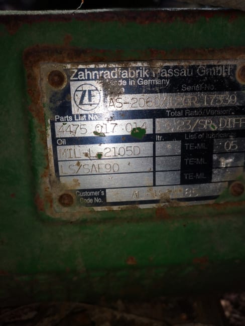 John Deere 6910 - slideshow 16