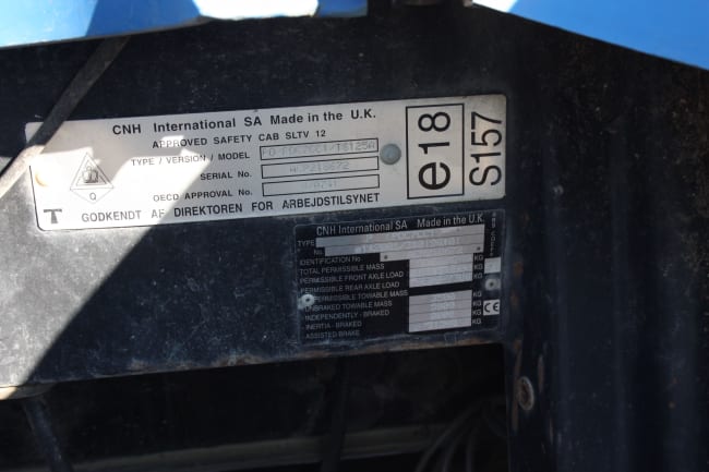 New Holland TS125A - slideshow 28
