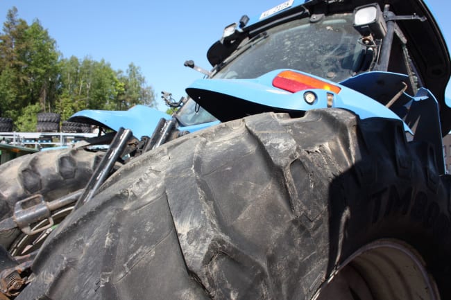 New Holland TS125A - slideshow 23