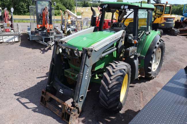 John Deere 6115M