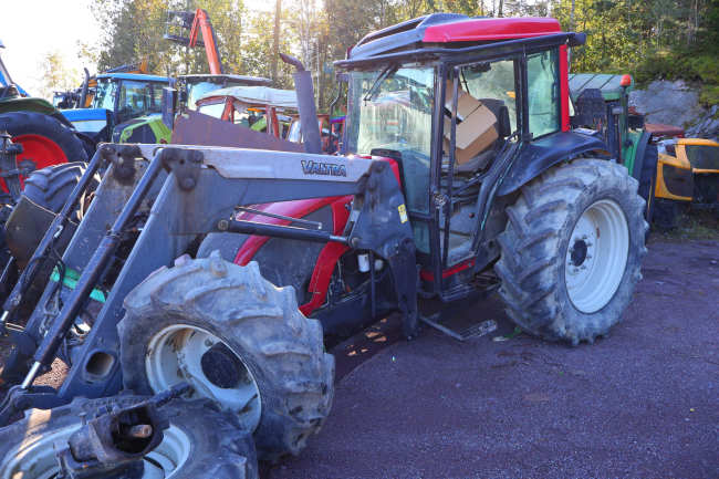 Valmet Valtra A92