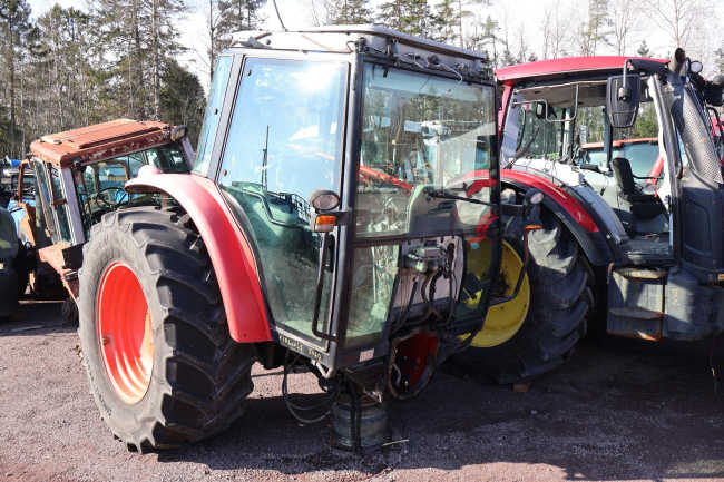 Massey Ferguson 6470