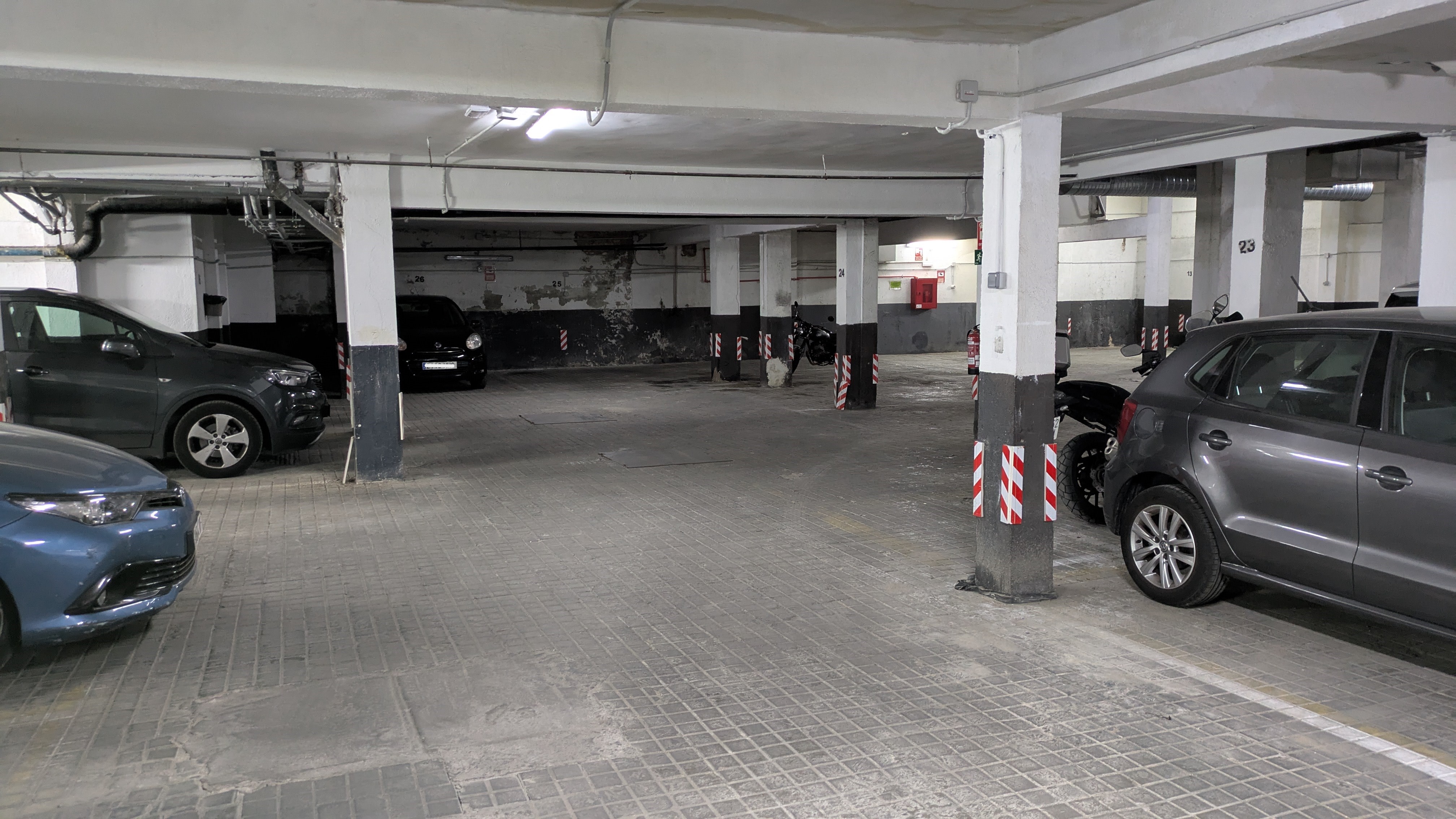 Fotografía 4 de parking-a-la-venta-en-prosperidad-madrid