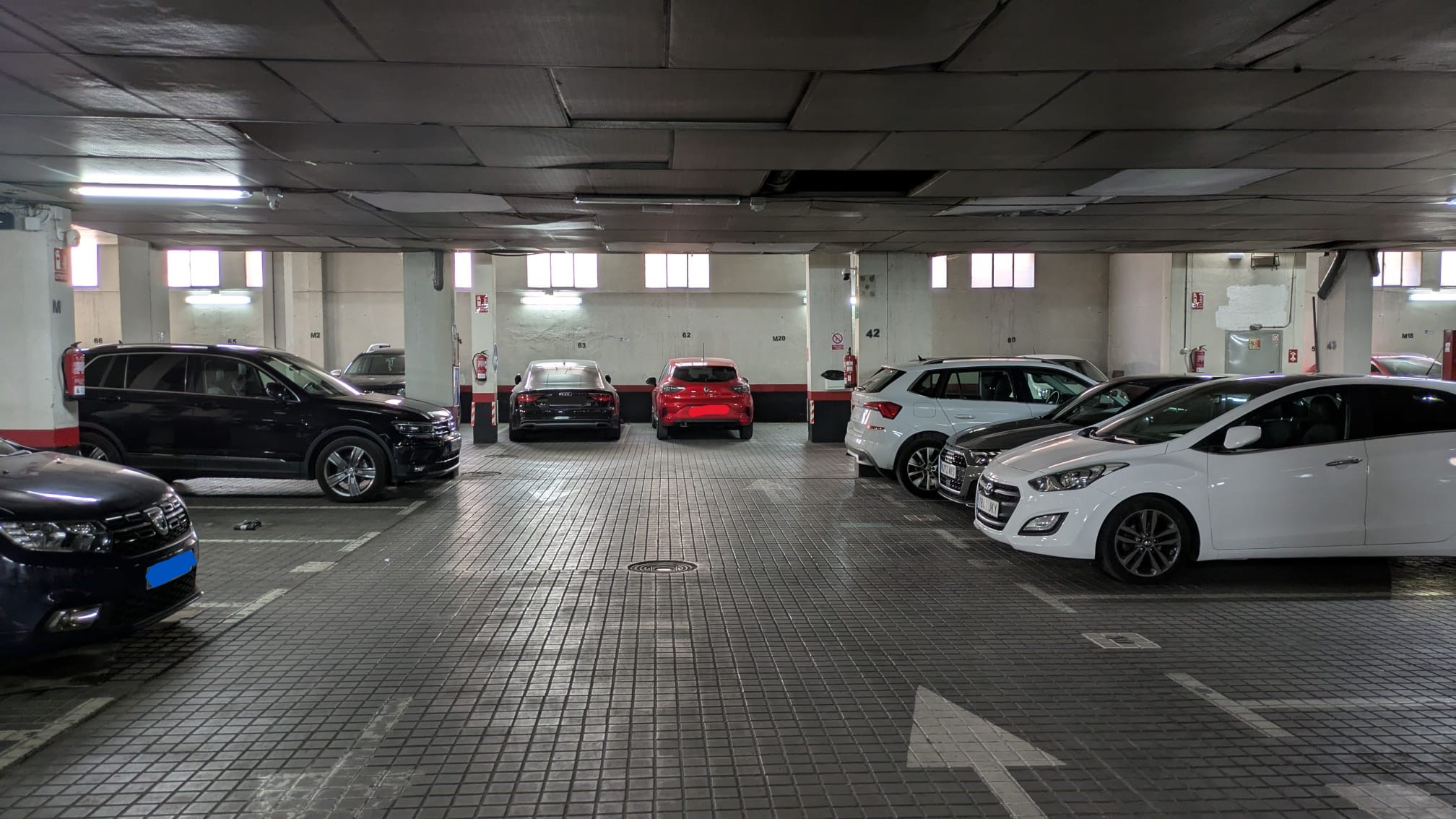 Fotografía 3 de parking-entero-en-vallecas-madrid