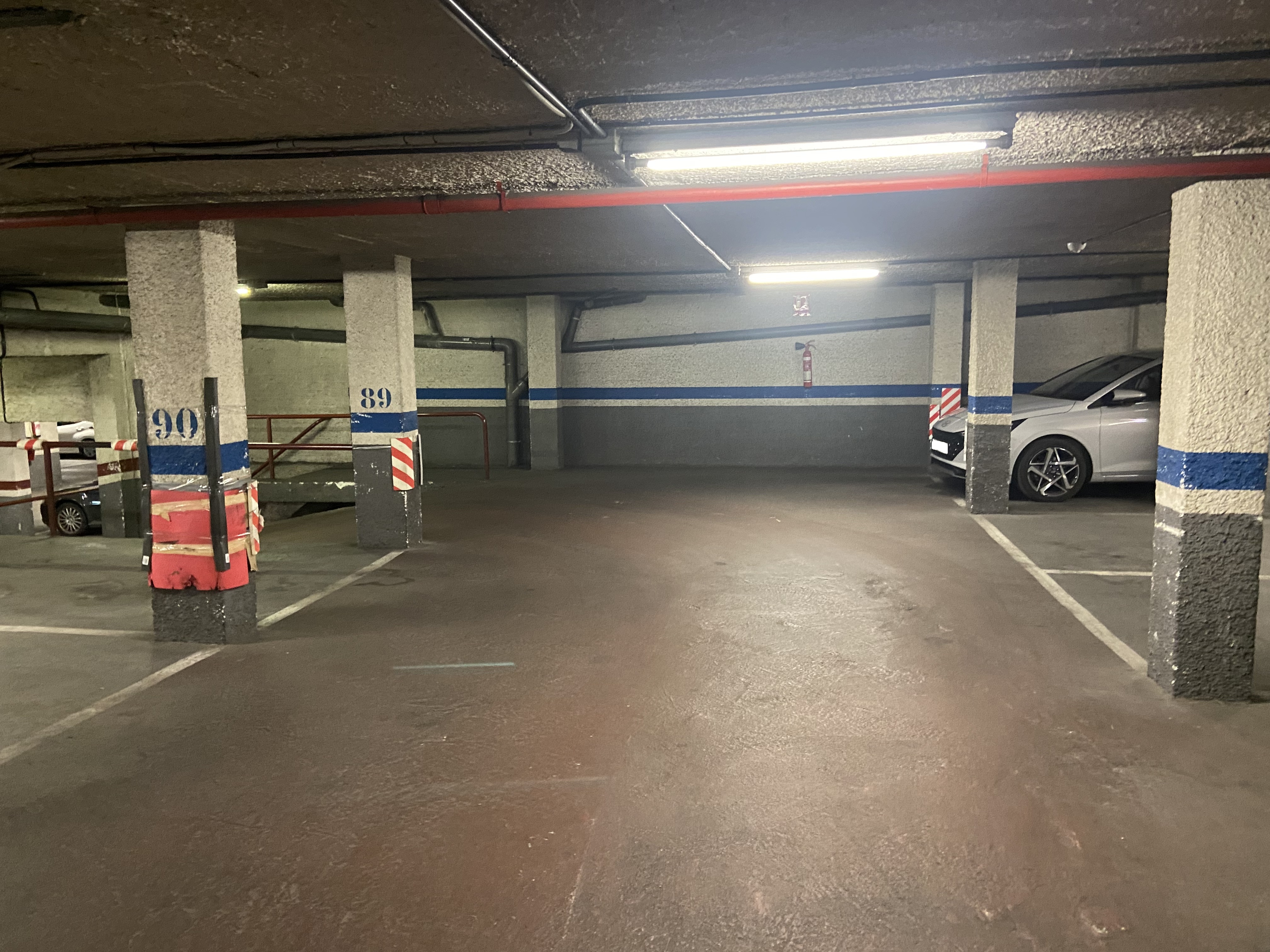 Fotografía 3 de a-la-venta-lote-en-el-barrio-torrent-den-pere-parres-terrassa