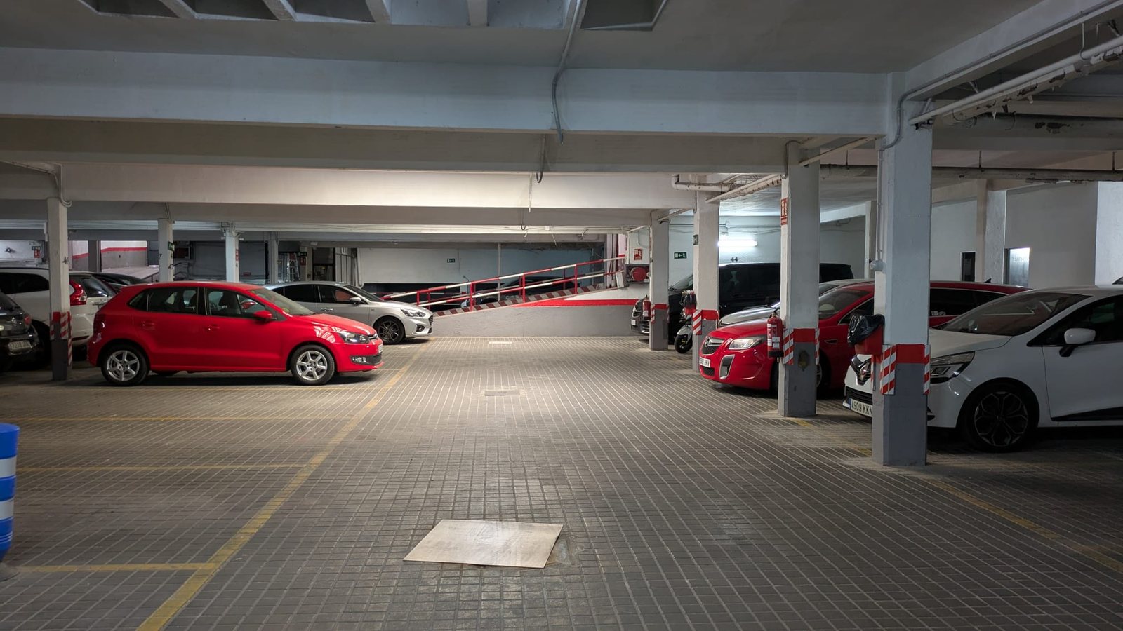 Fotografía 4 de parking-completo-en-villaverde-madrid