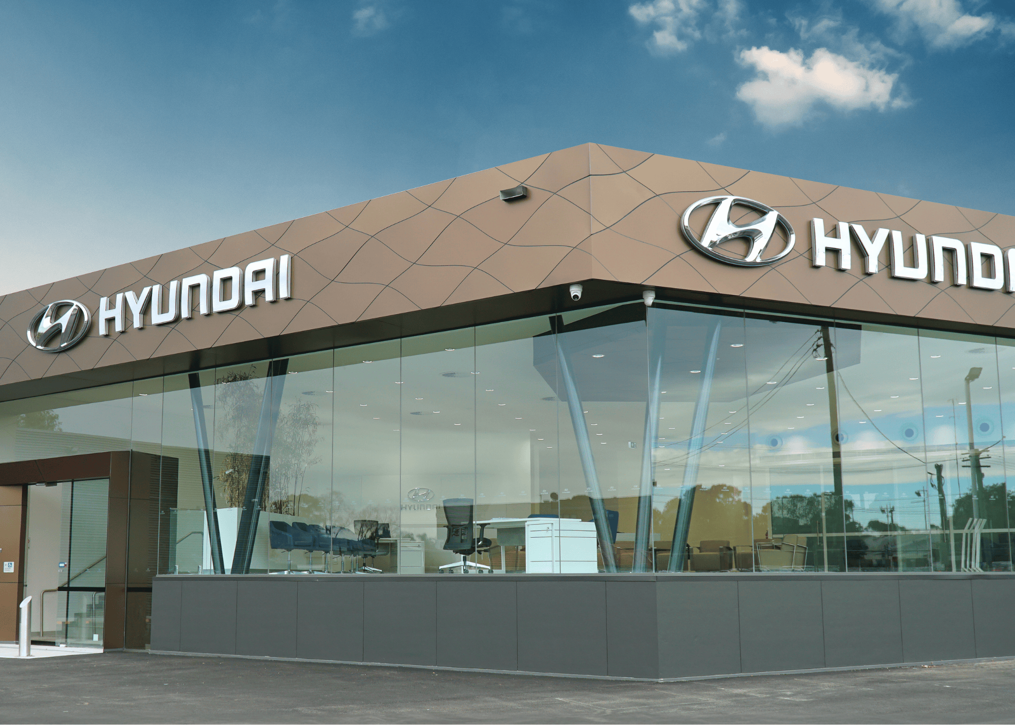 Heartland Motors