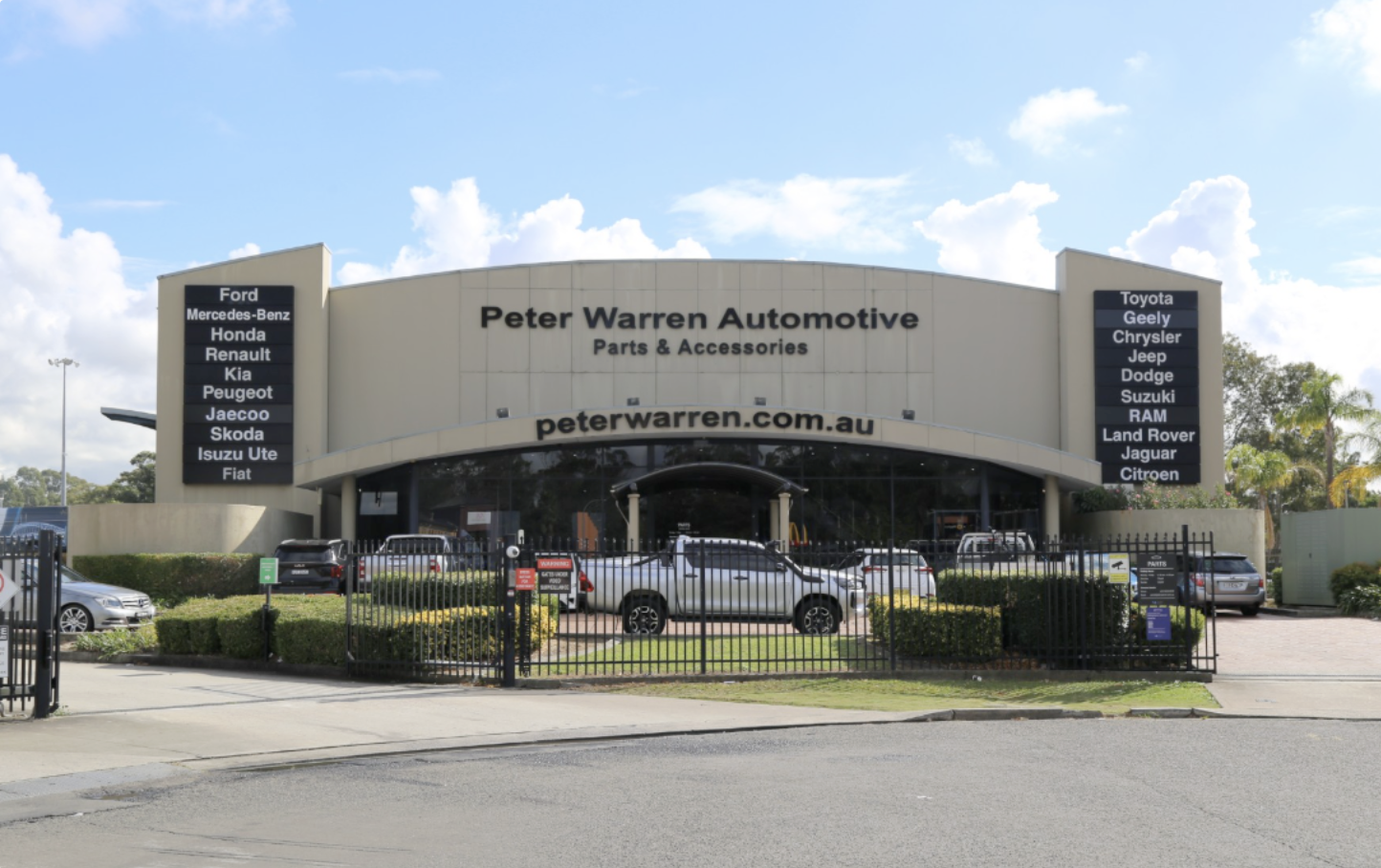 Peter Warren Automotive Parts & Accessories logo