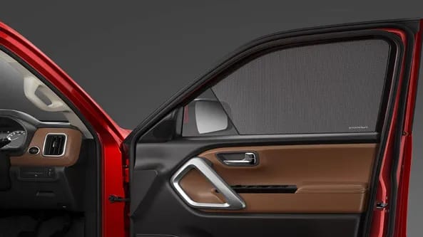 <h6>Sun Shade Set</h6> Image