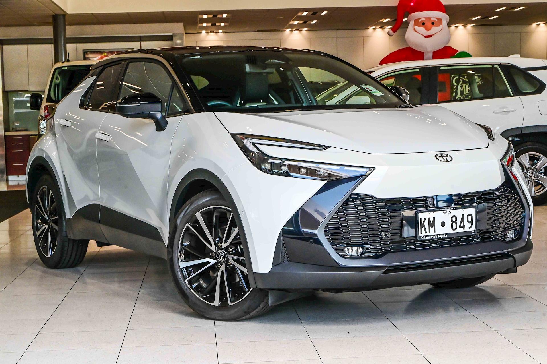 DEMO 2025 Toyota C-HR Koba 2WD Hybrid