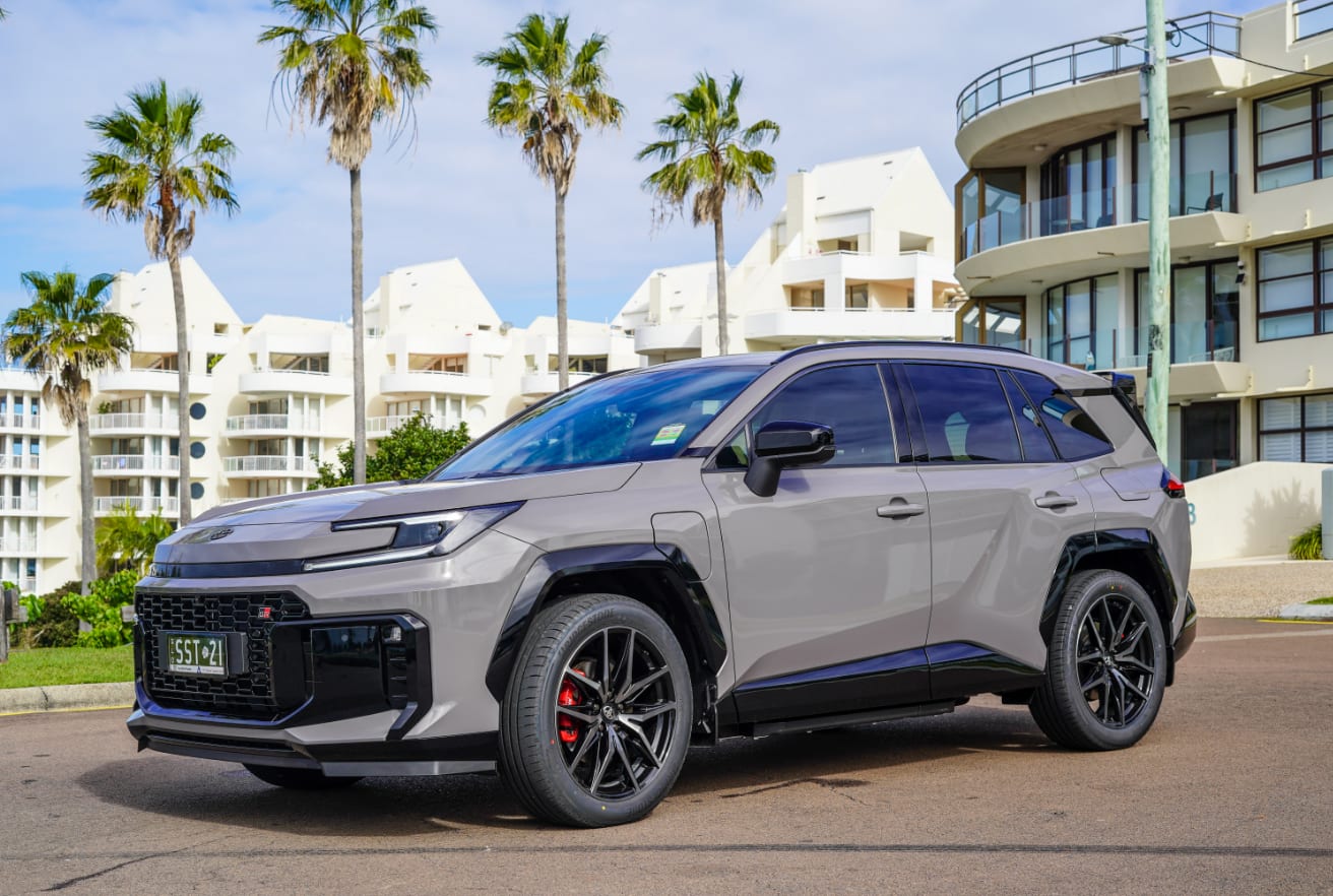 RAV4 GR-Sport PHEV