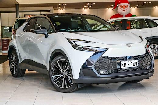 DEMO 2025 Toyota C-HR Koba 2WD Hybrid (Frosted White with Black Roof)