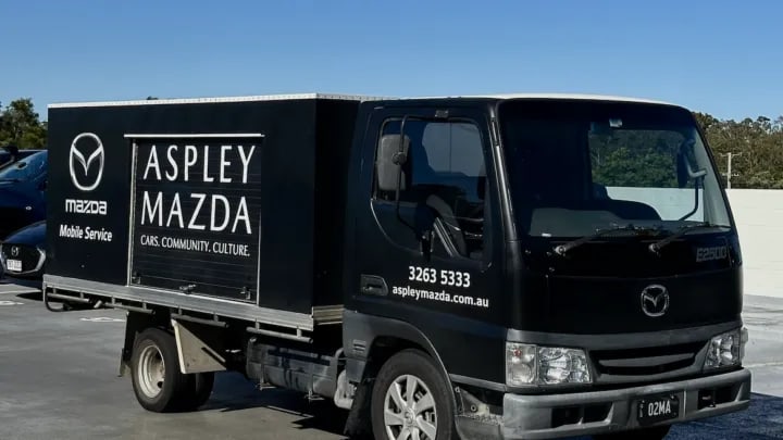 MOBILE SERVICING Image