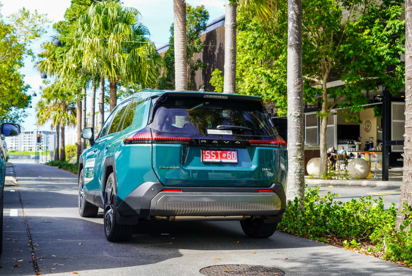 RAV4 Cruiser