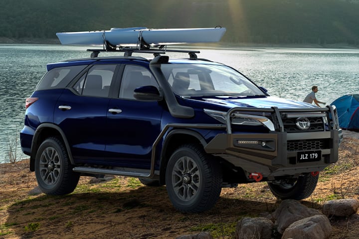 Toyota Genuine Adventure Accessories: Kayaks & Roof Racks Image