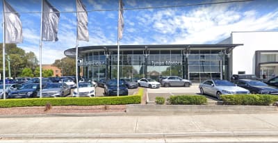 Mercedes-Benz Service Centre