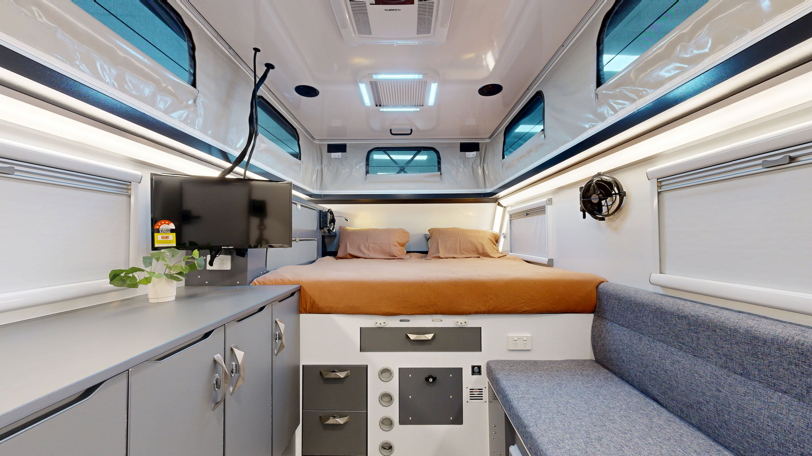 UEV-600 | COUPLES HYBRID