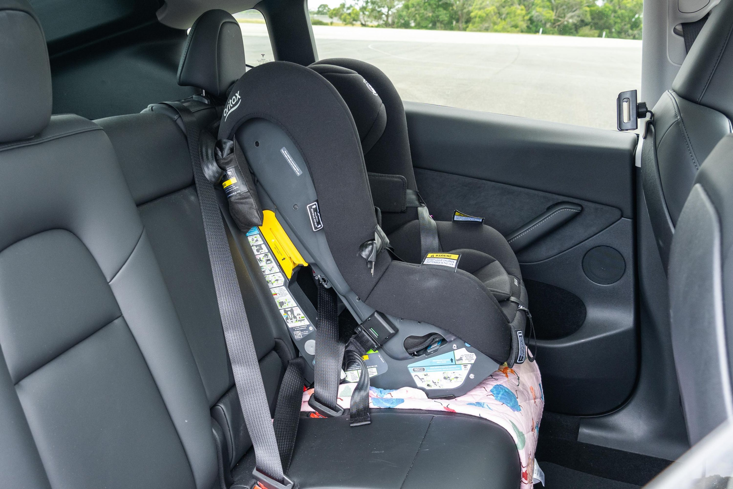 Isofix Compatible Does My Car Have Isofix Points Isofix Car Seat