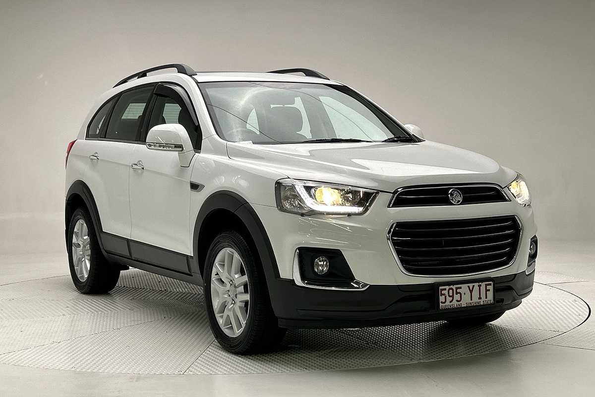 View Pre-Owned Captiva Range Image