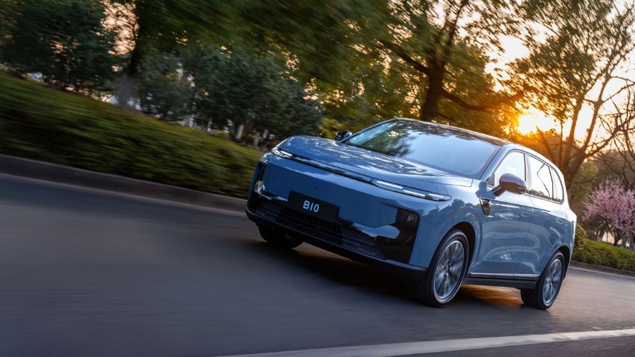Leapmotor B10 Hybrid EV Image