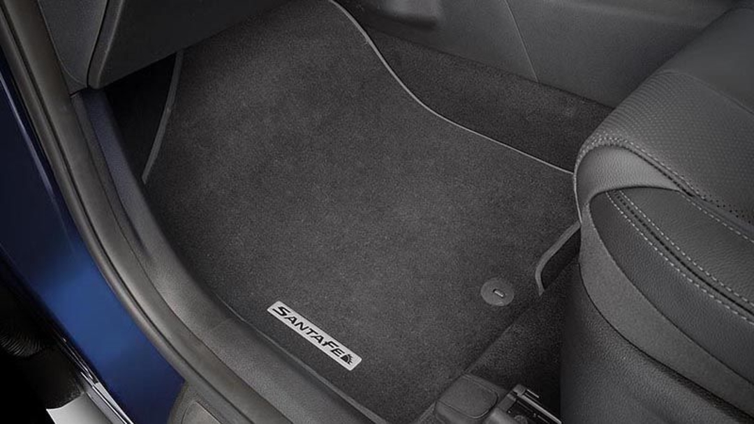 Tailored carpet floor mats | black