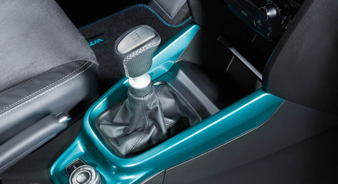 Vitara Centre Trim - Atlantis Turquoise 