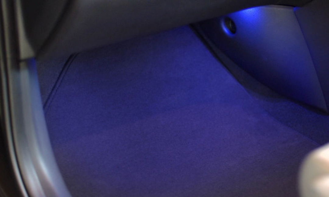 Front interior footwell lighting