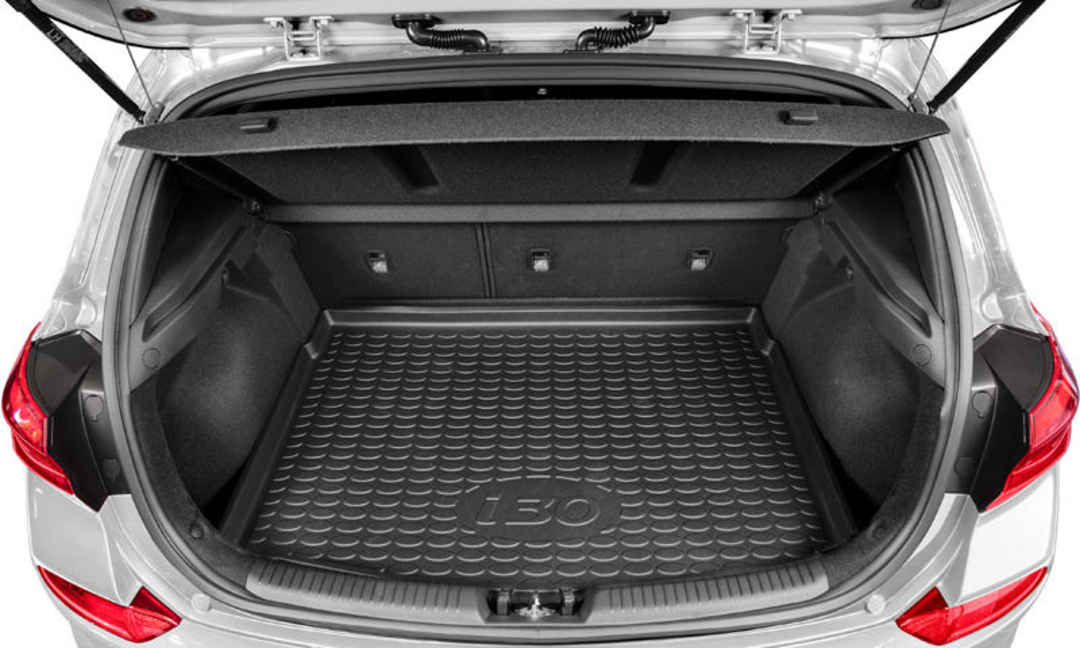 Cargo liner tray