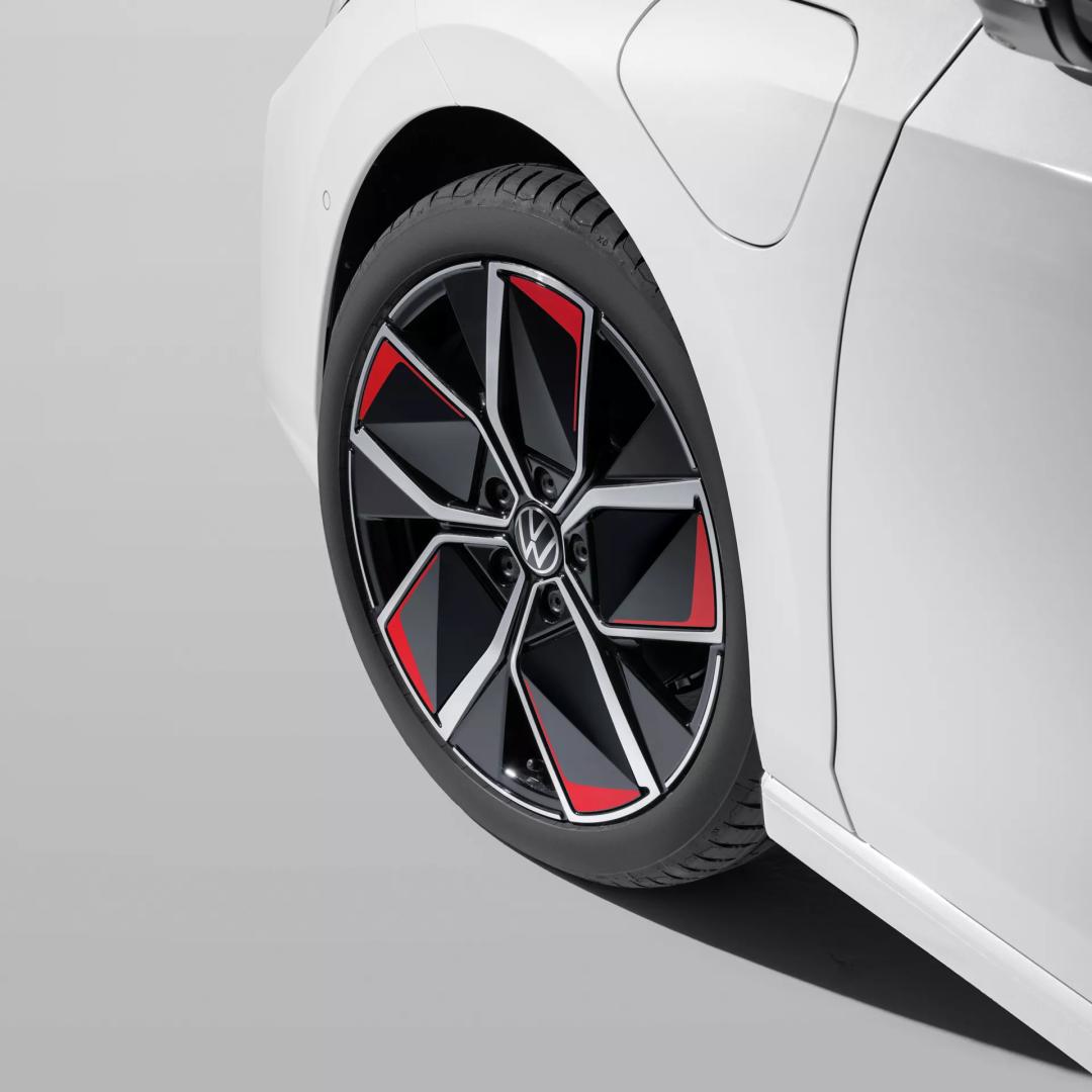 Designer wheel trims