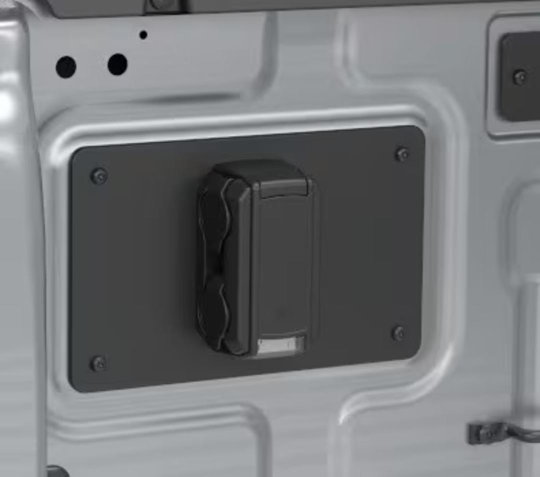 Auxiliary 12V Smart Power Outlet - Dual Socket with Light