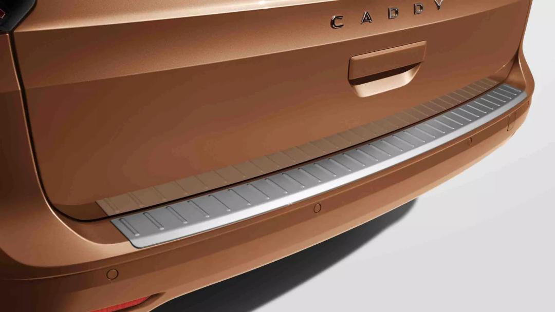 Loading sill in stainless steel effect