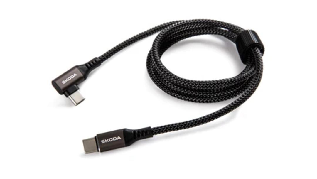 USB-C to USB-C connecting cable