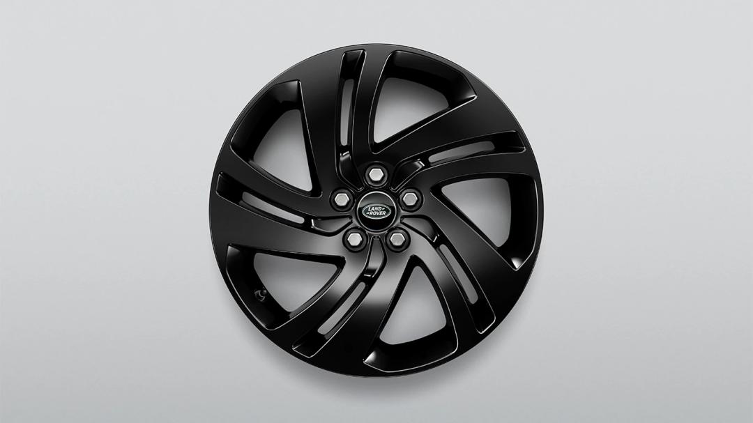 18" Style 5074, Gloss Black