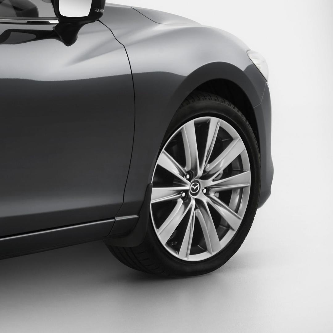 FRONT MUD GUARDS
