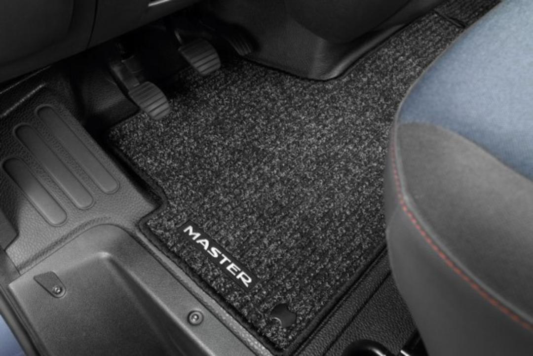 Carpet floor mats - front
