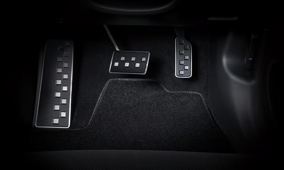 Alloy Foot Rest