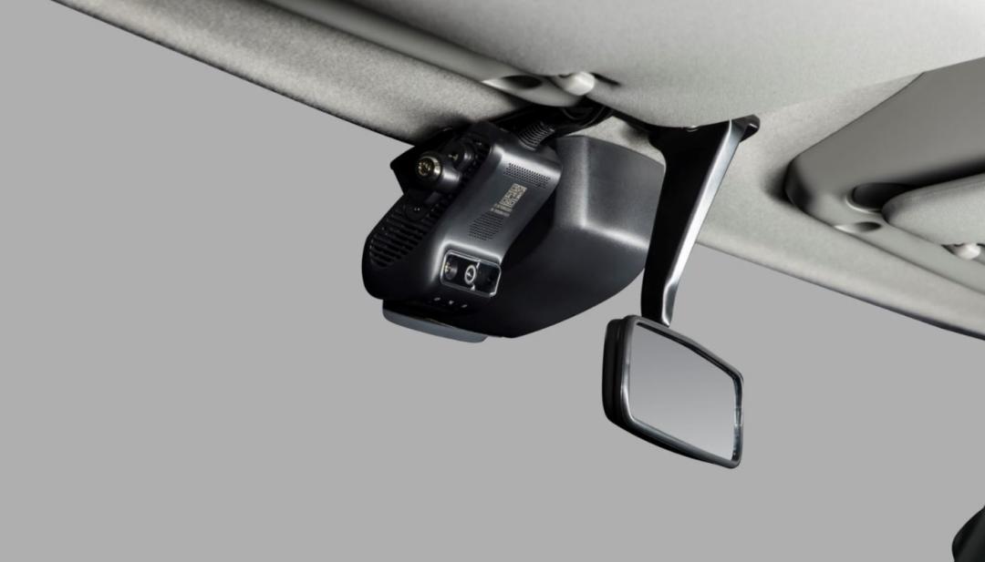 Dash Camera (DVR Camera System)