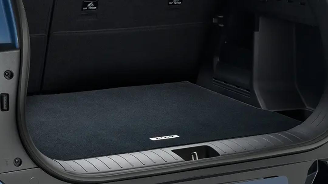 Carpet Cargo Mat - Trifold
