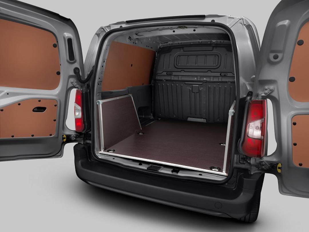 CARGO BAY WALL PROTECTION KIT (PRM) - LWB