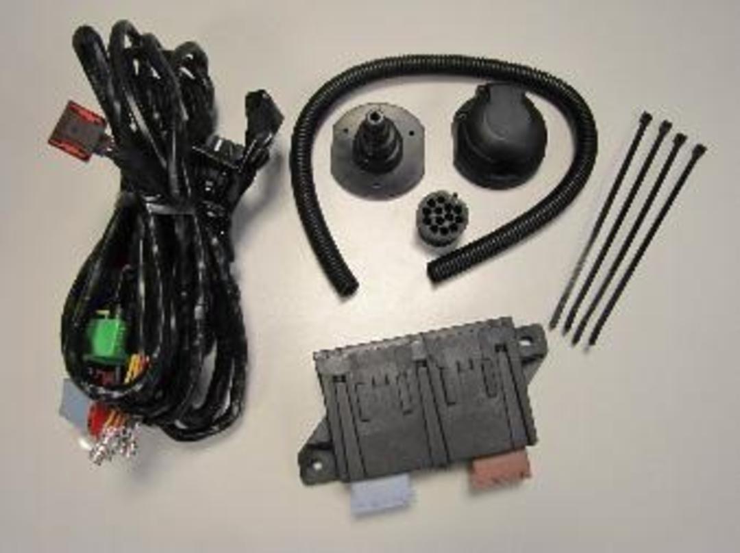 TOWBAR WIRING HARNESS - 13 PIN