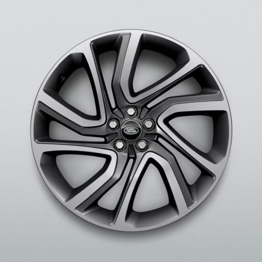 21" Style 5090, Diamond Turned with Gloss Dark Grey contrast