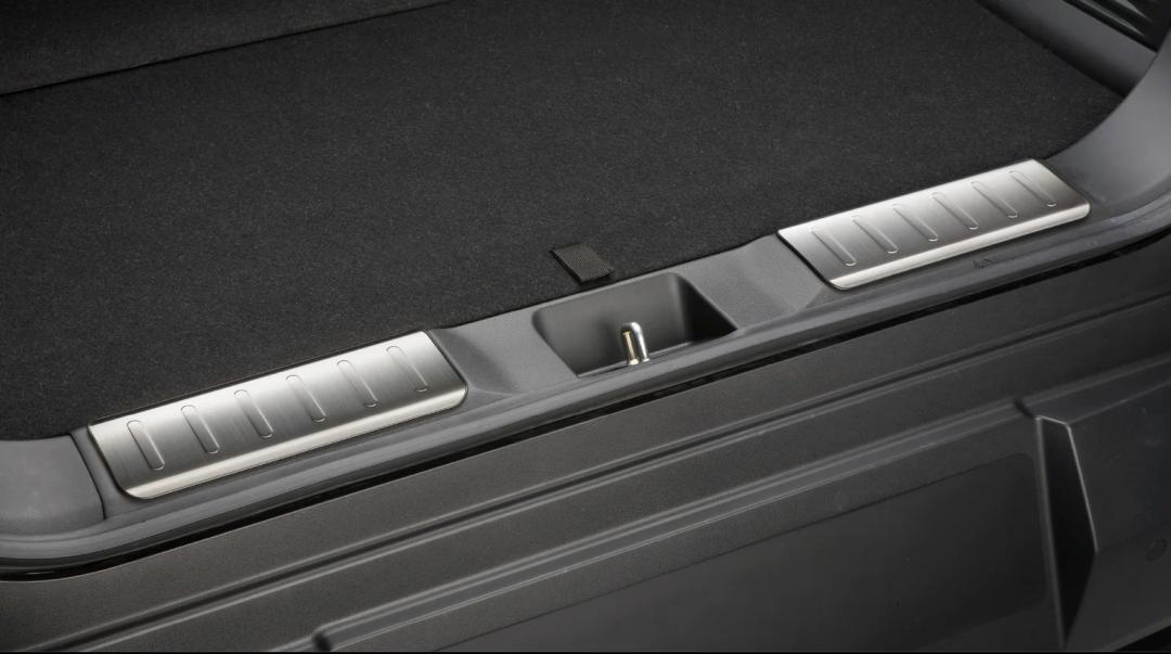 e VITARA Back Door Scuff Plate