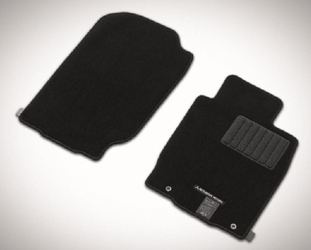 Carpet mat set - front and rear (suits Club Cab)