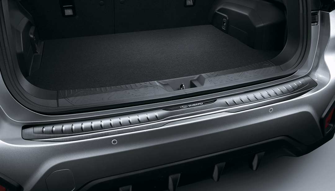 Cargo Step Panel - (Stainless)