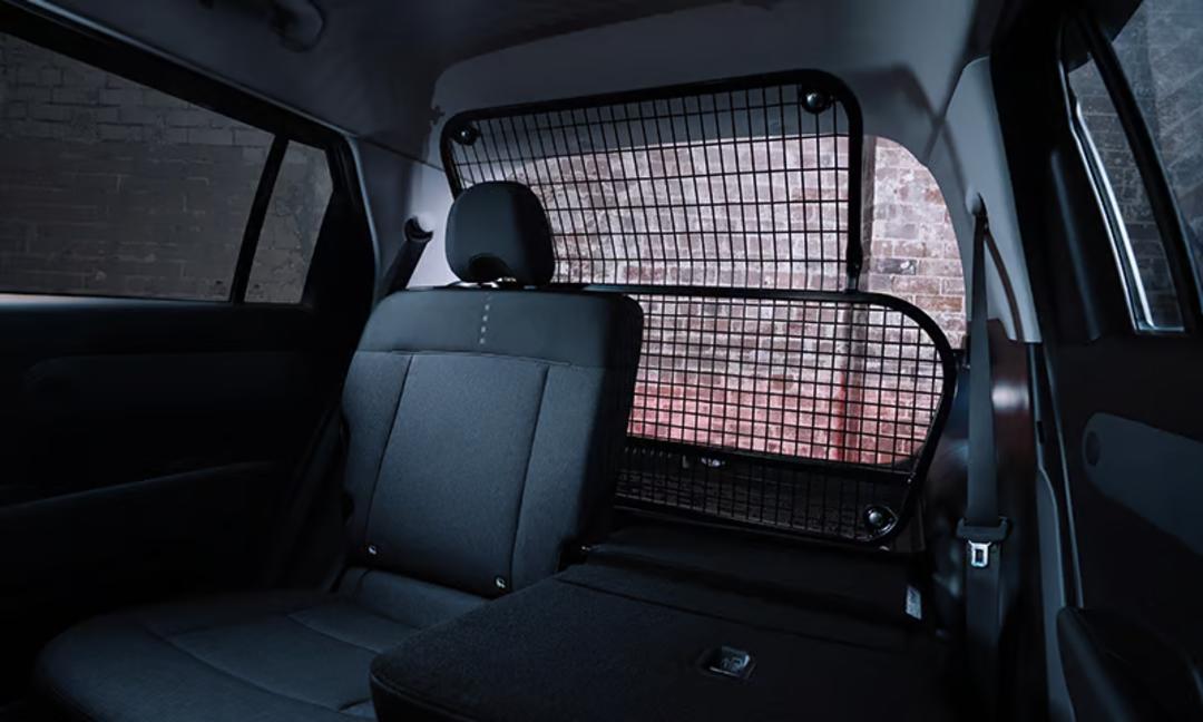 Cargo barrier