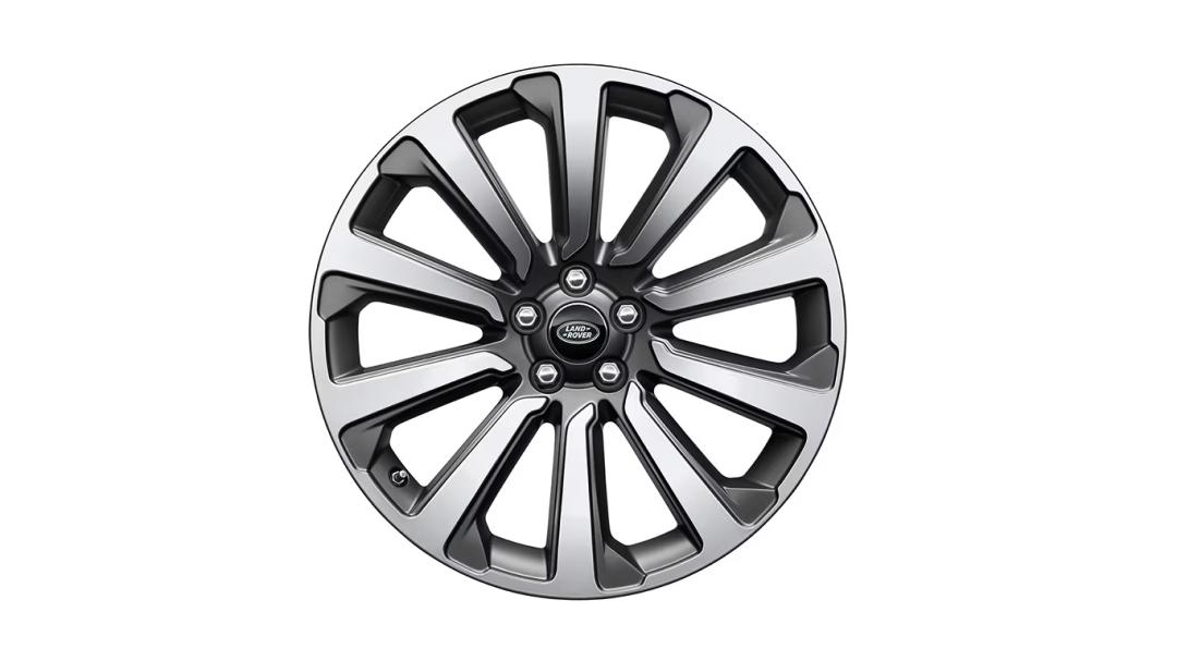 20" Style 1032, Diamond Turned